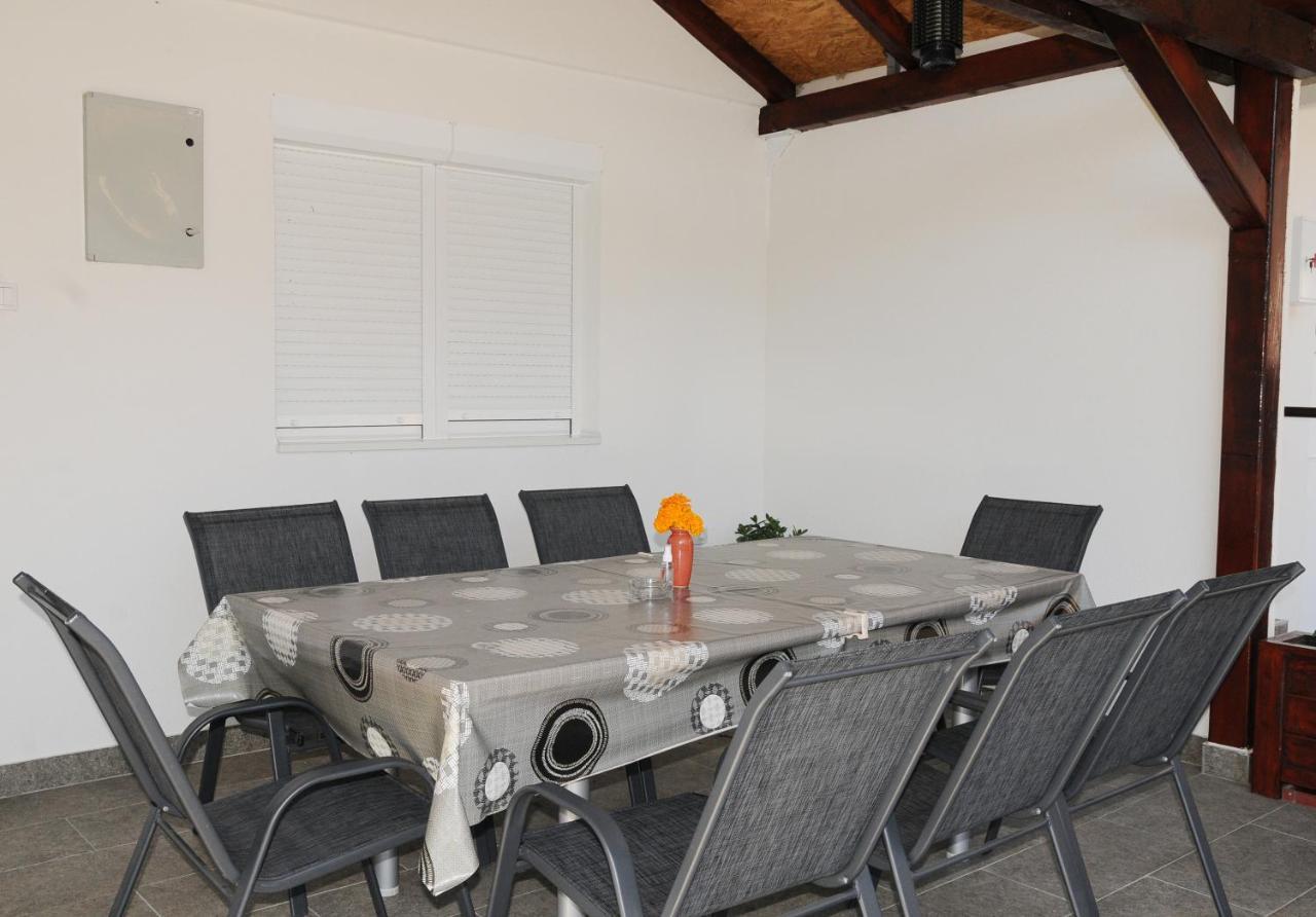 Favorit Apartments Cacak Ngoại thất bức ảnh