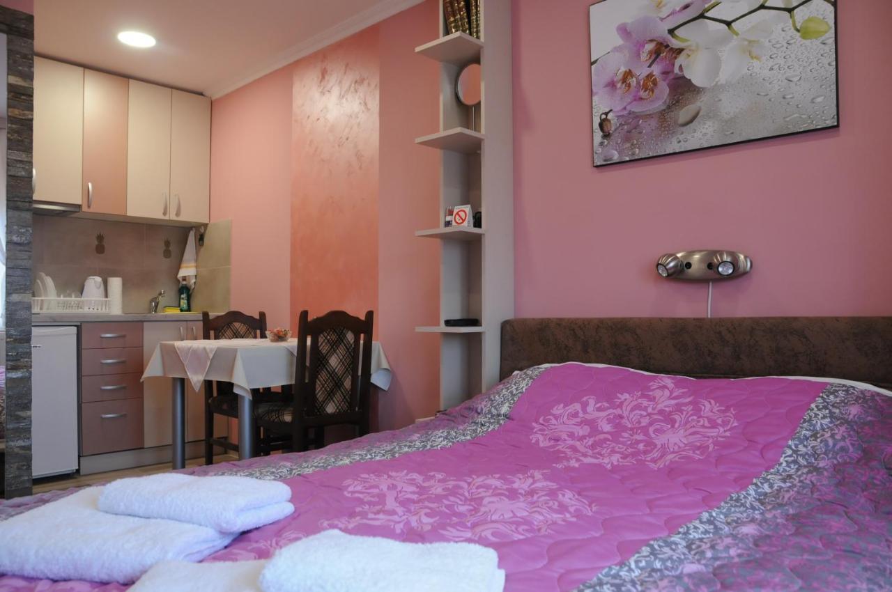 Favorit Apartments Cacak Ngoại thất bức ảnh