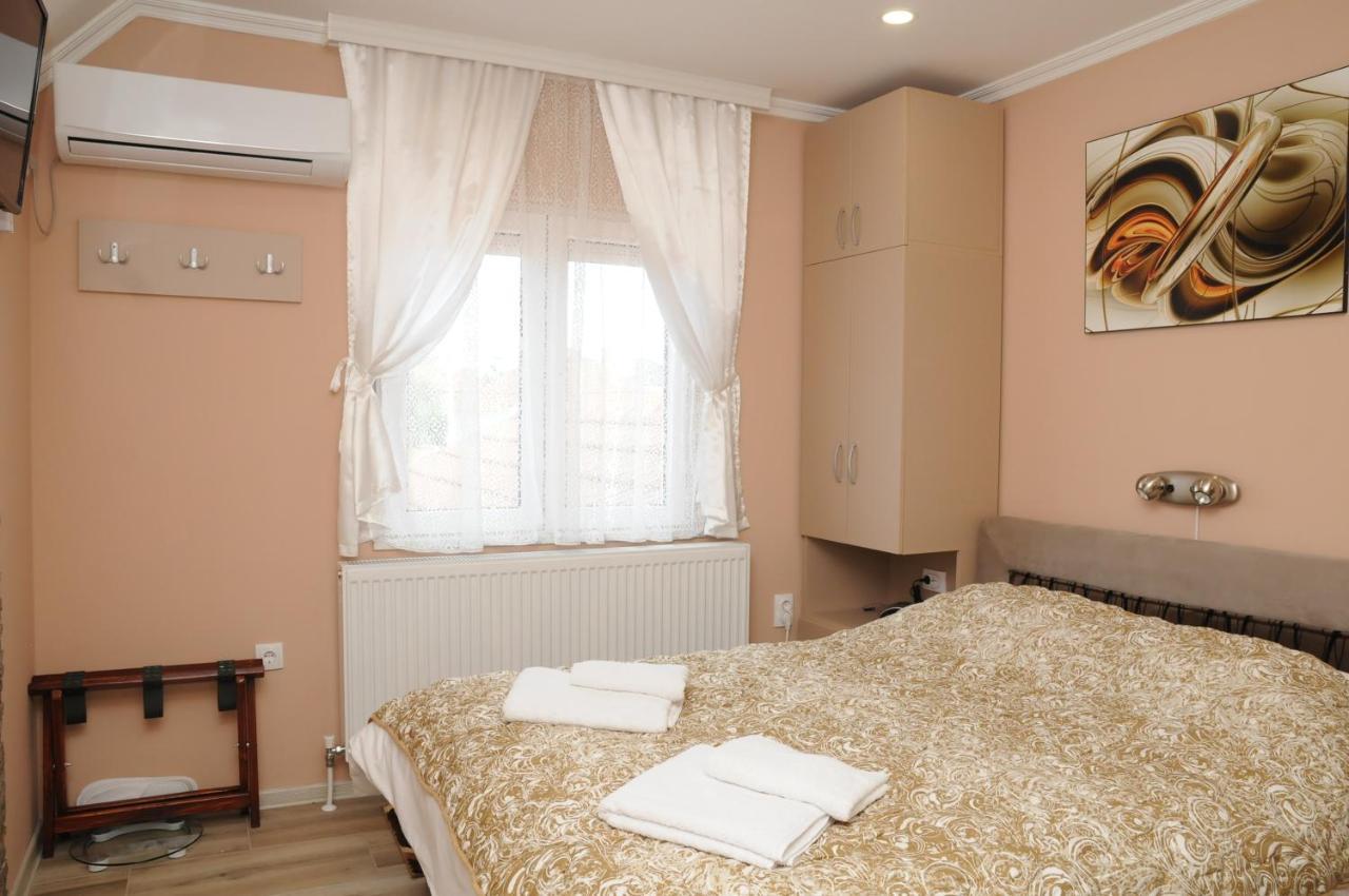 Favorit Apartments Cacak Ngoại thất bức ảnh